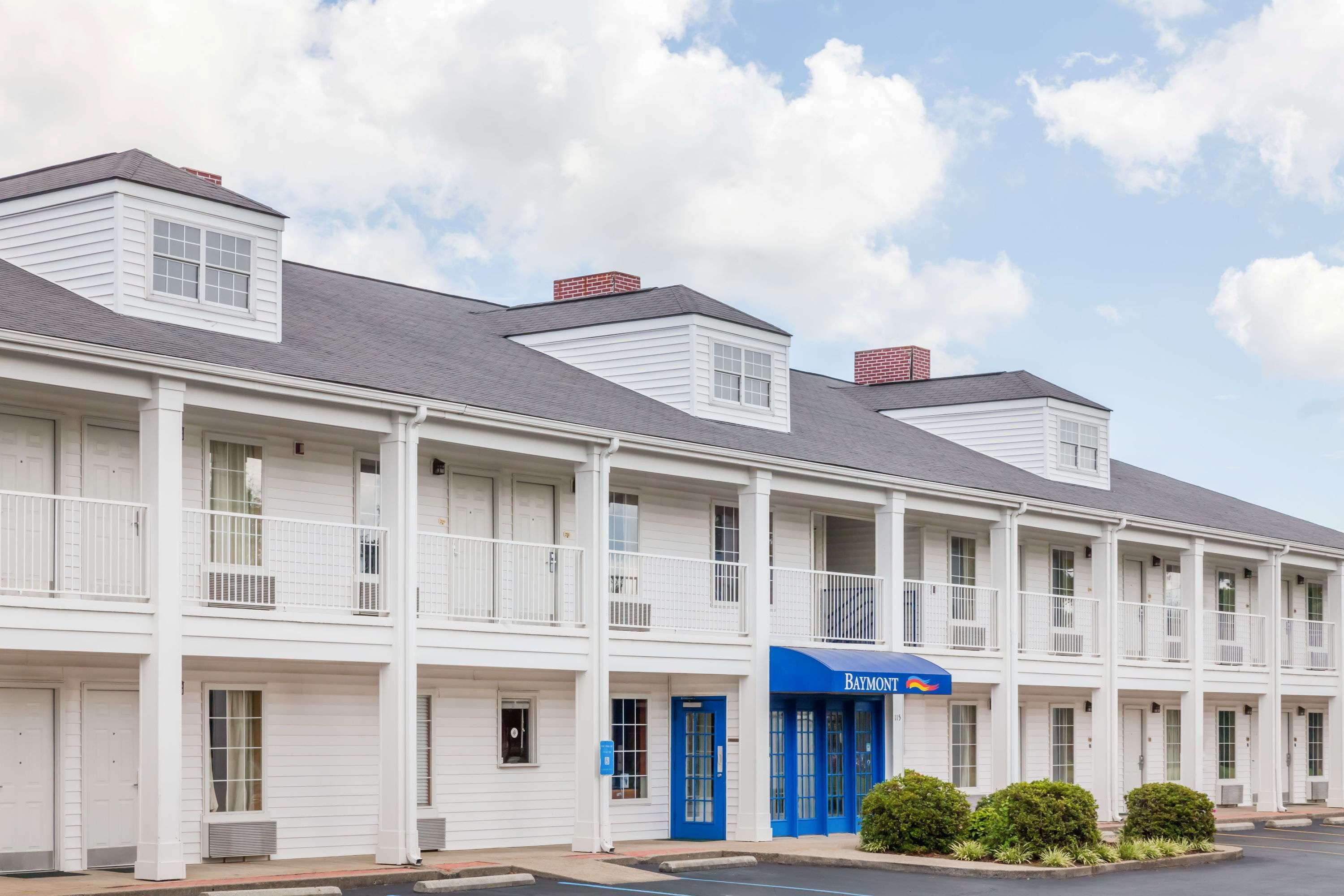 Baymont By Wyndham Florence/Muscle Shoals Exterior photo