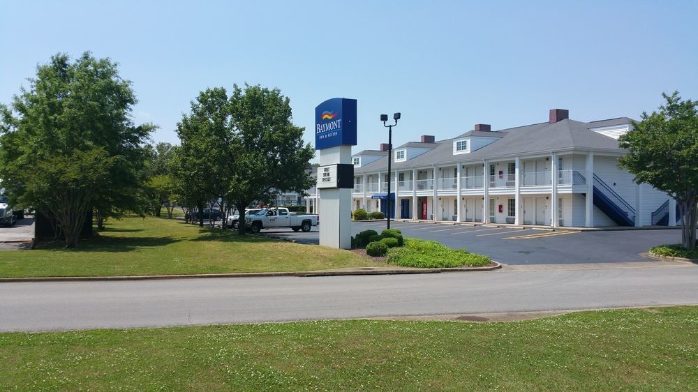 Baymont By Wyndham Florence/Muscle Shoals Exterior photo